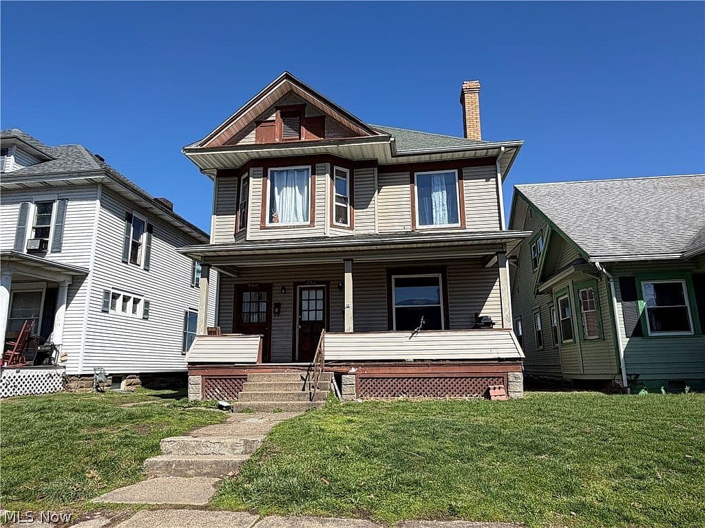 Primary listing photo