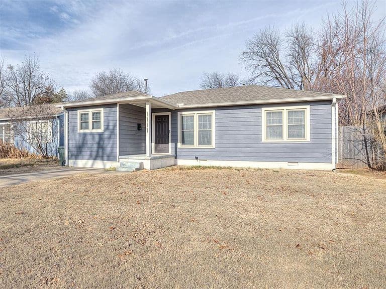 Listing photo 3