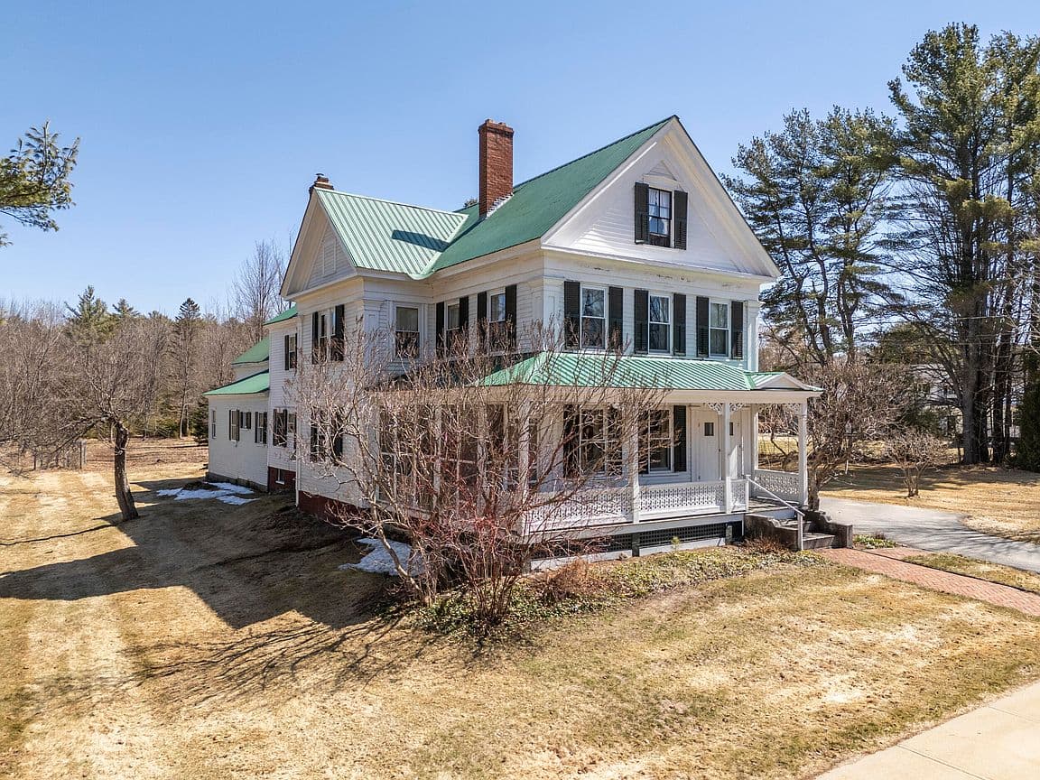 Primary listing photo