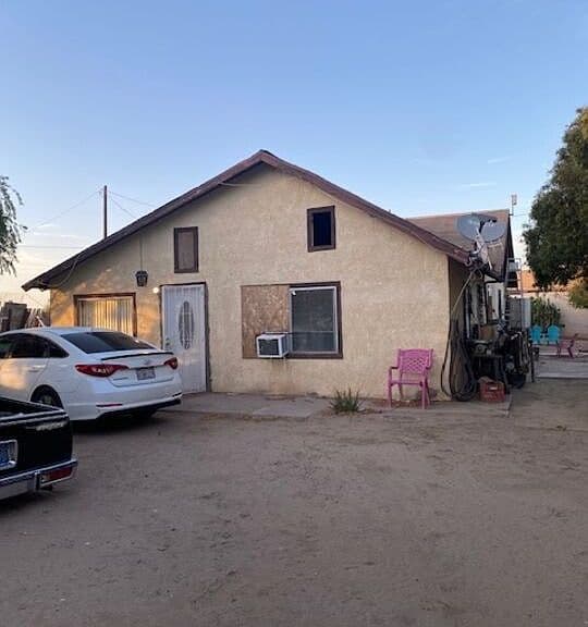 Listing photo