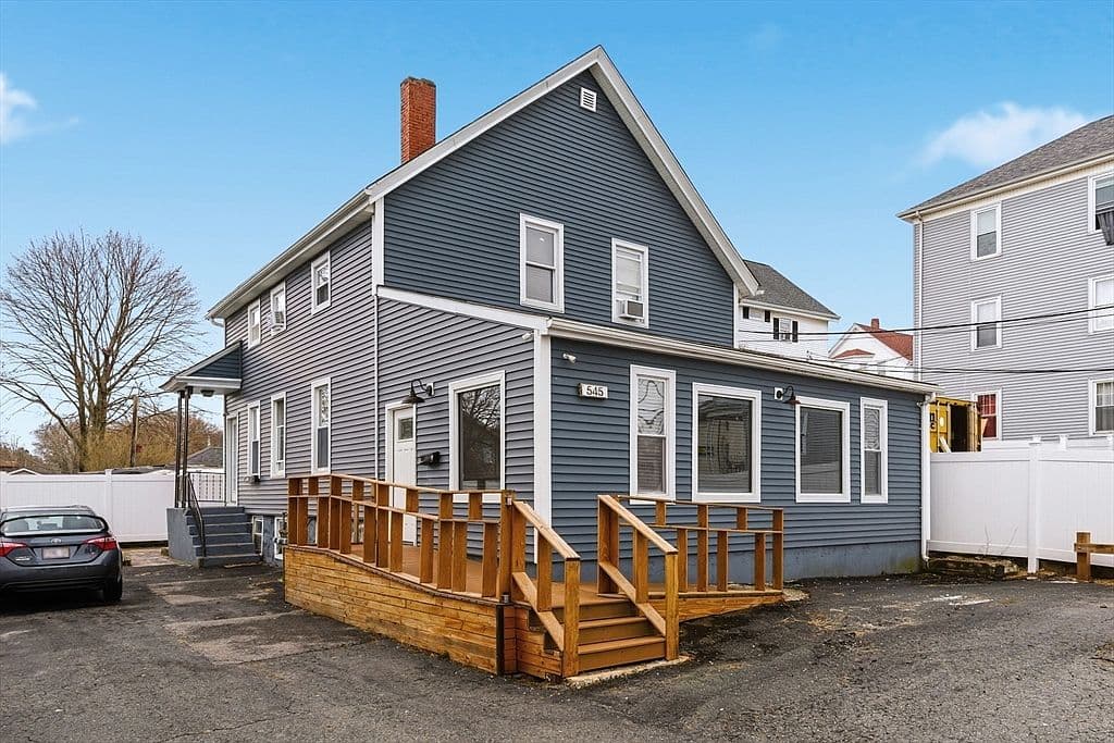Primary listing photo