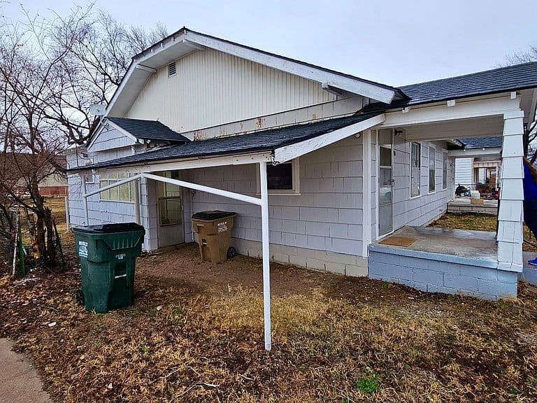 Listing photo 4