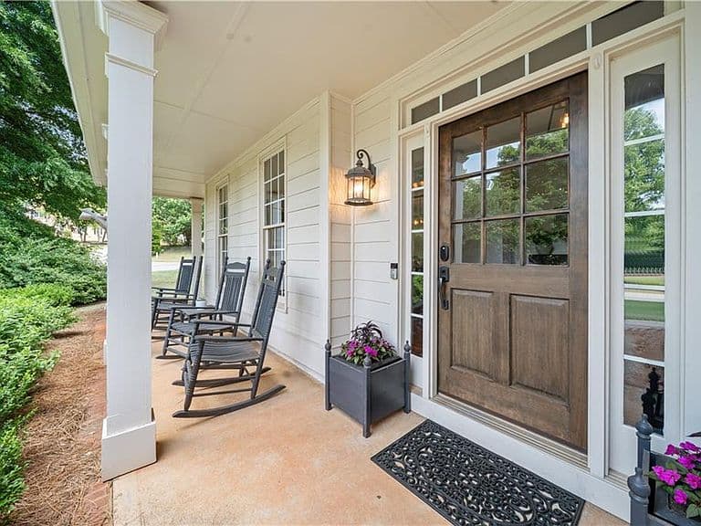 Listing photo 4