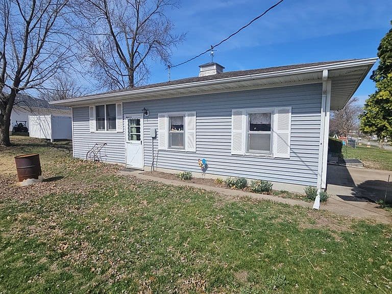 Listing photo 4