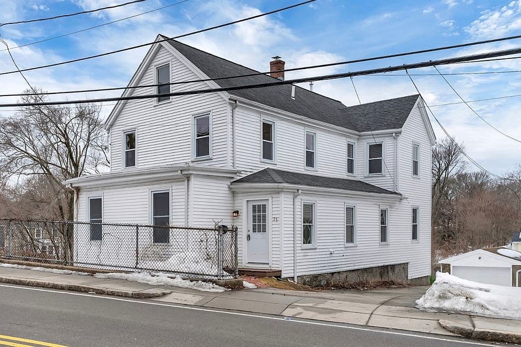 Primary listing photo