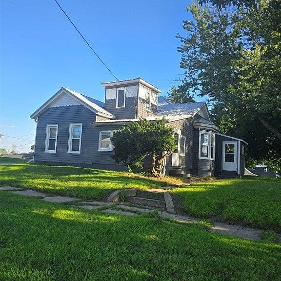 Listing photo
