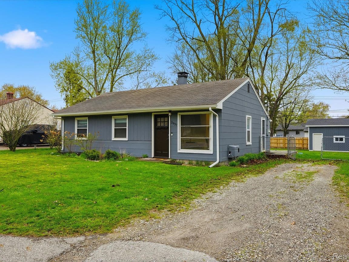 Primary listing photo