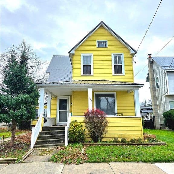 Listing photo 2