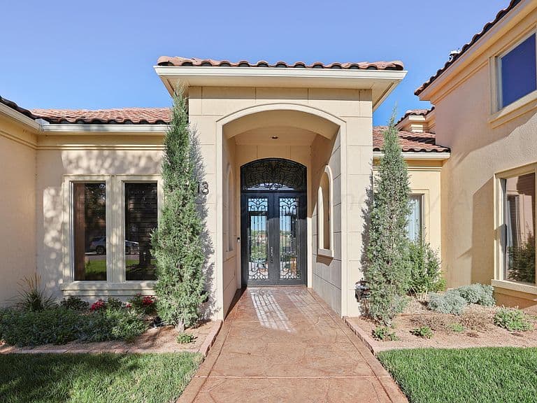 Listing photo 3
