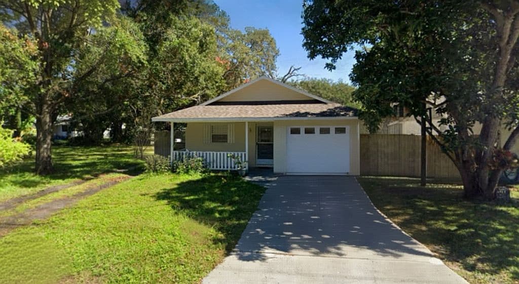 Primary listing photo