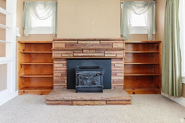 Listing photo 5