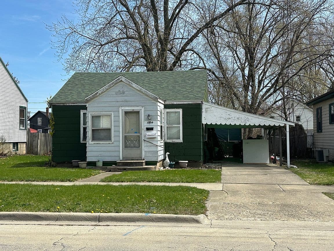 Primary listing photo