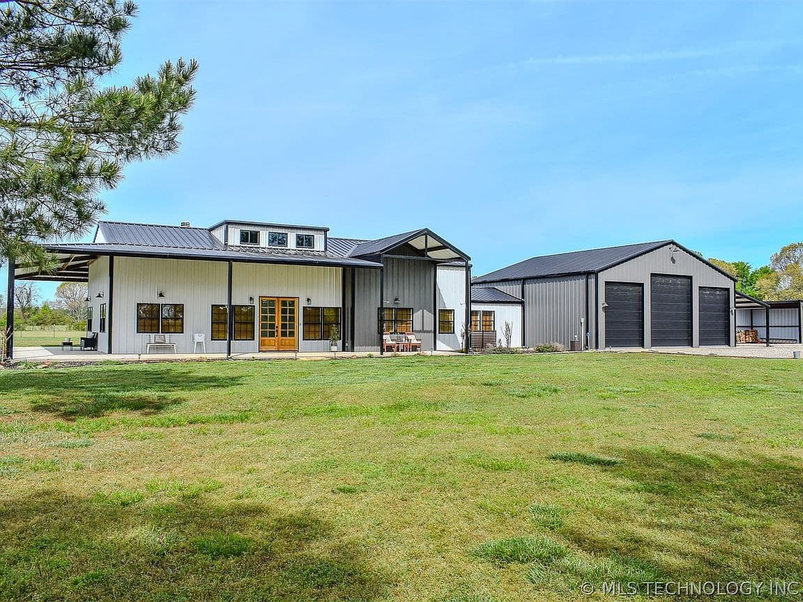 Primary listing photo