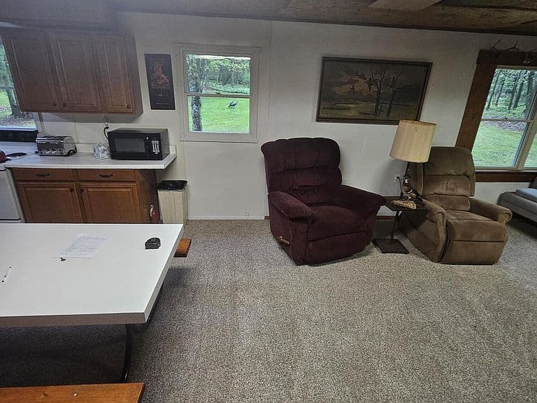 Listing photo 5