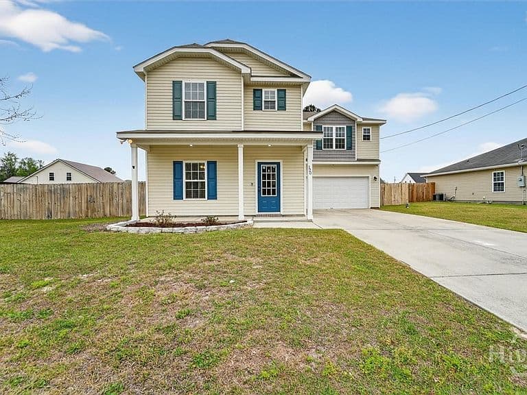 Listing photo 2