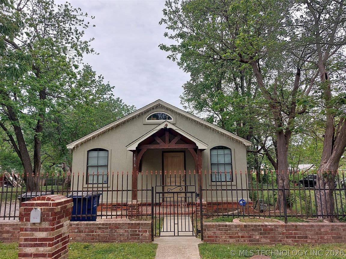Primary listing photo