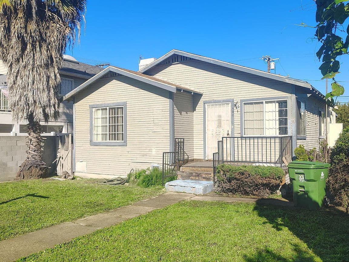 Primary listing photo