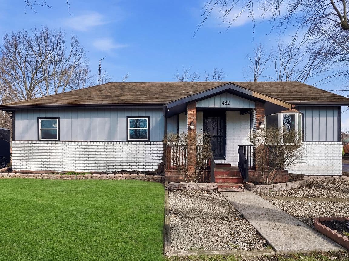 Primary listing photo