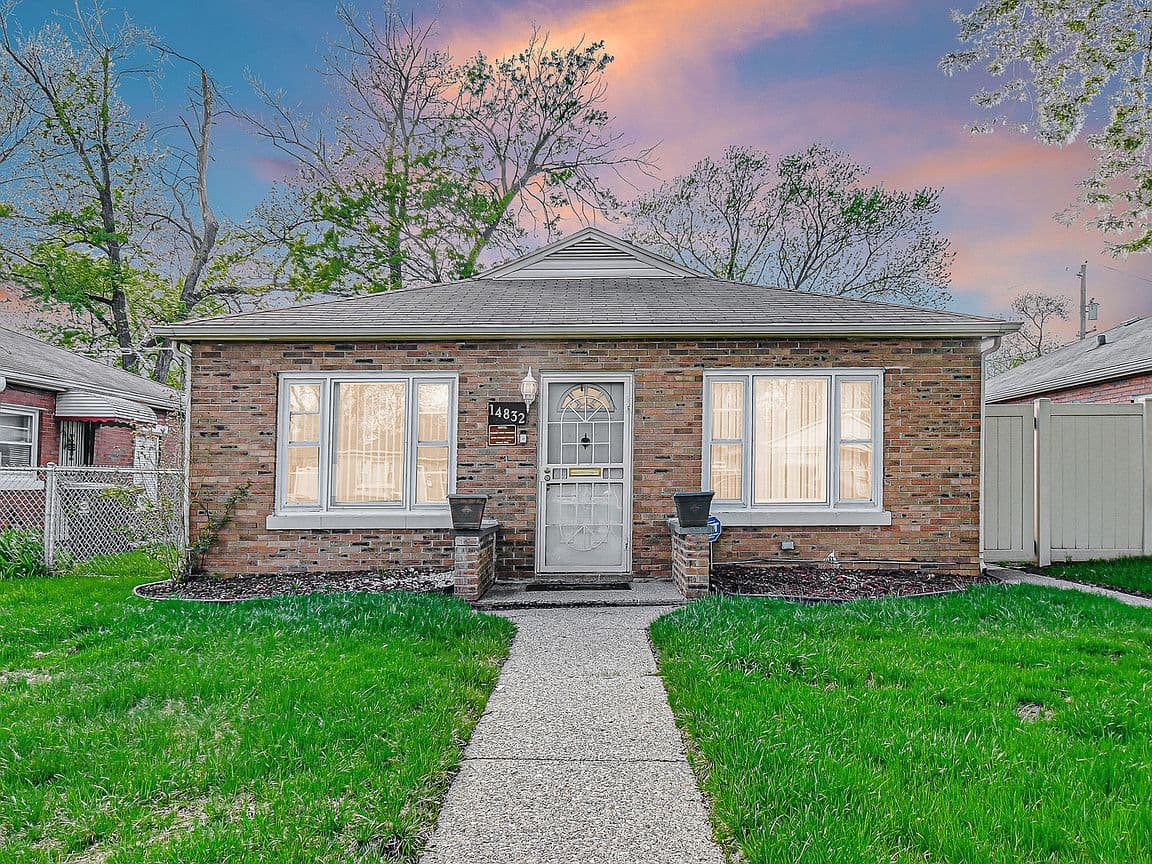 Primary listing photo