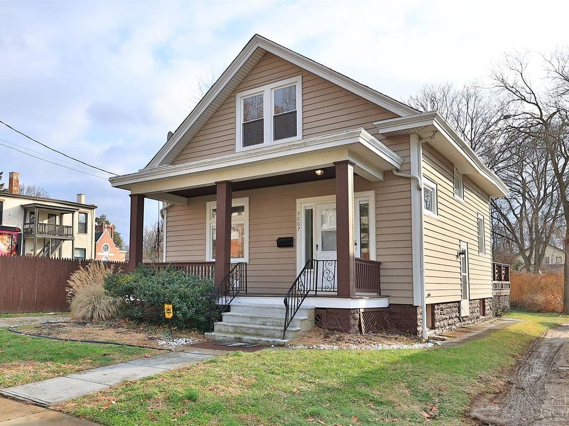 Primary listing photo