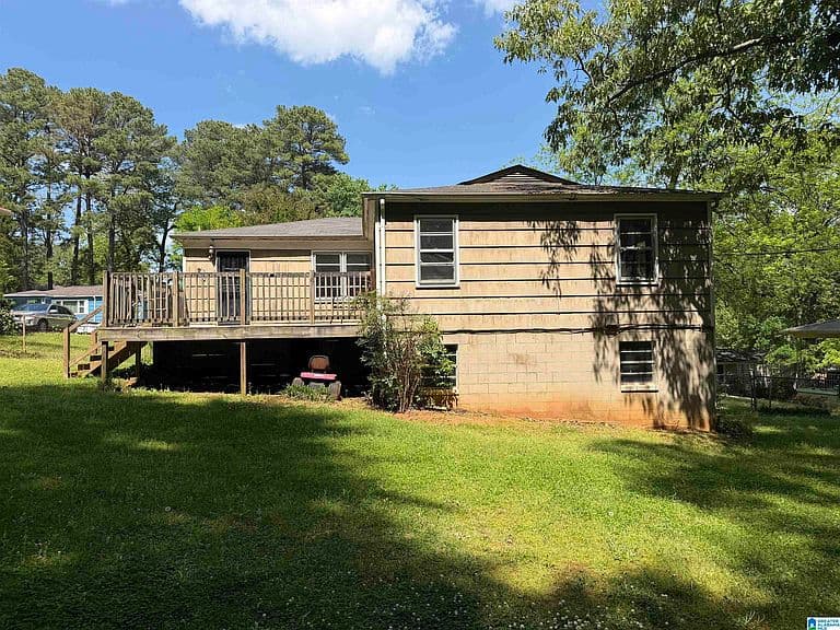 Listing photo 4