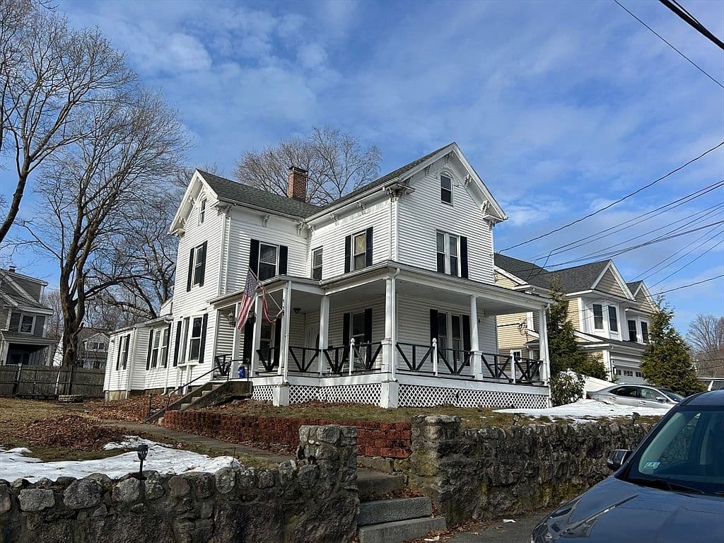 Primary listing photo