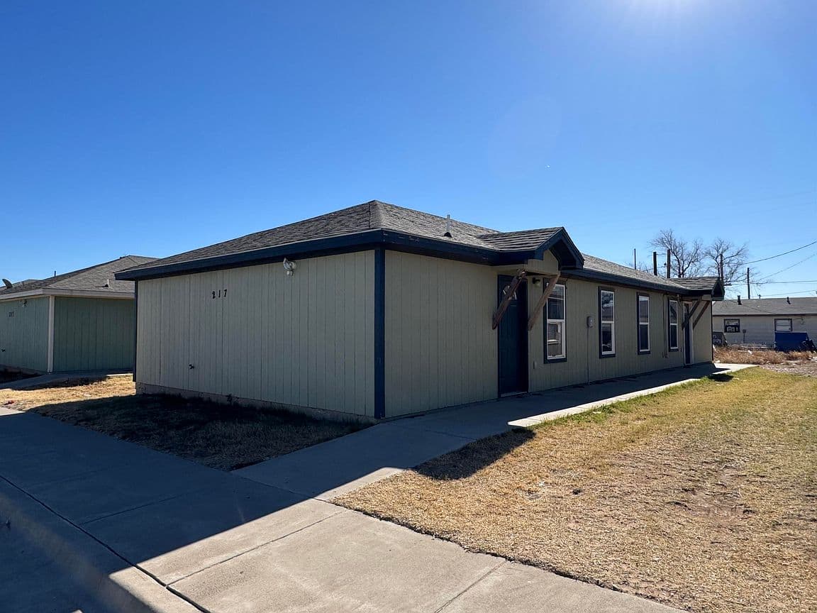 Primary listing photo