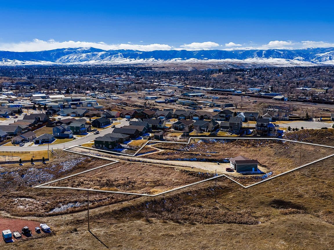 Primary listing photo