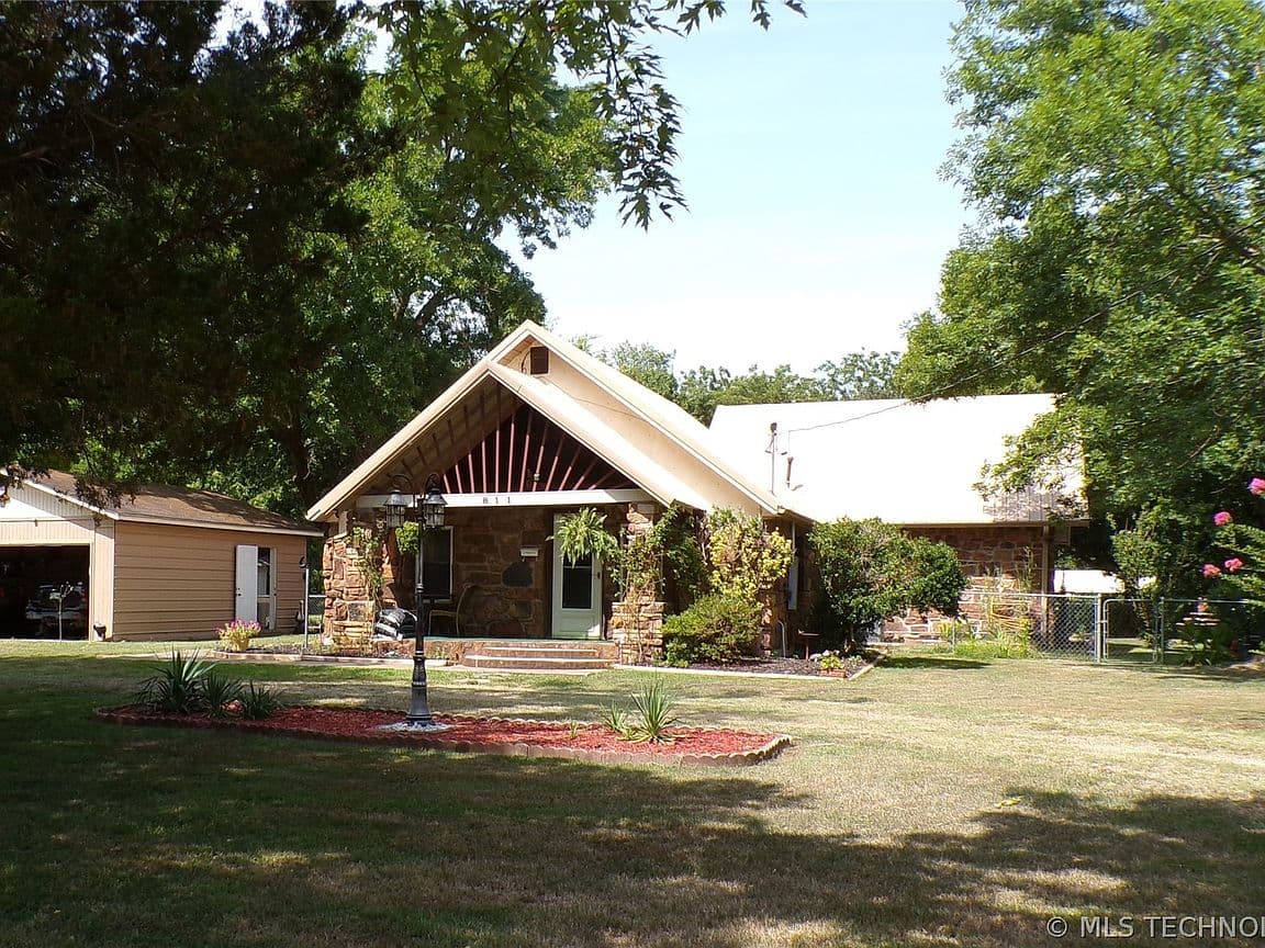 Primary listing photo