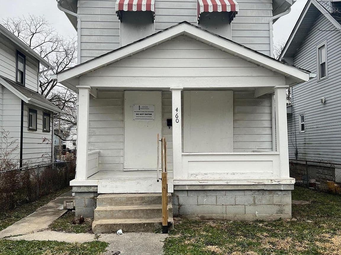 Primary listing photo