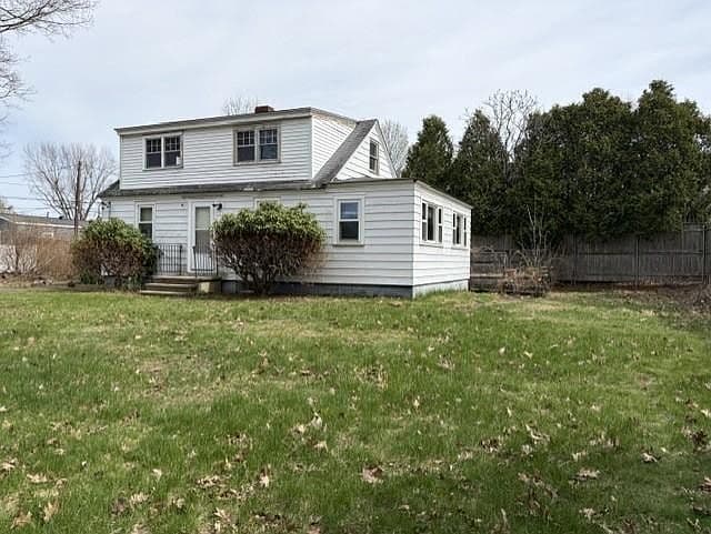 Listing photo 2