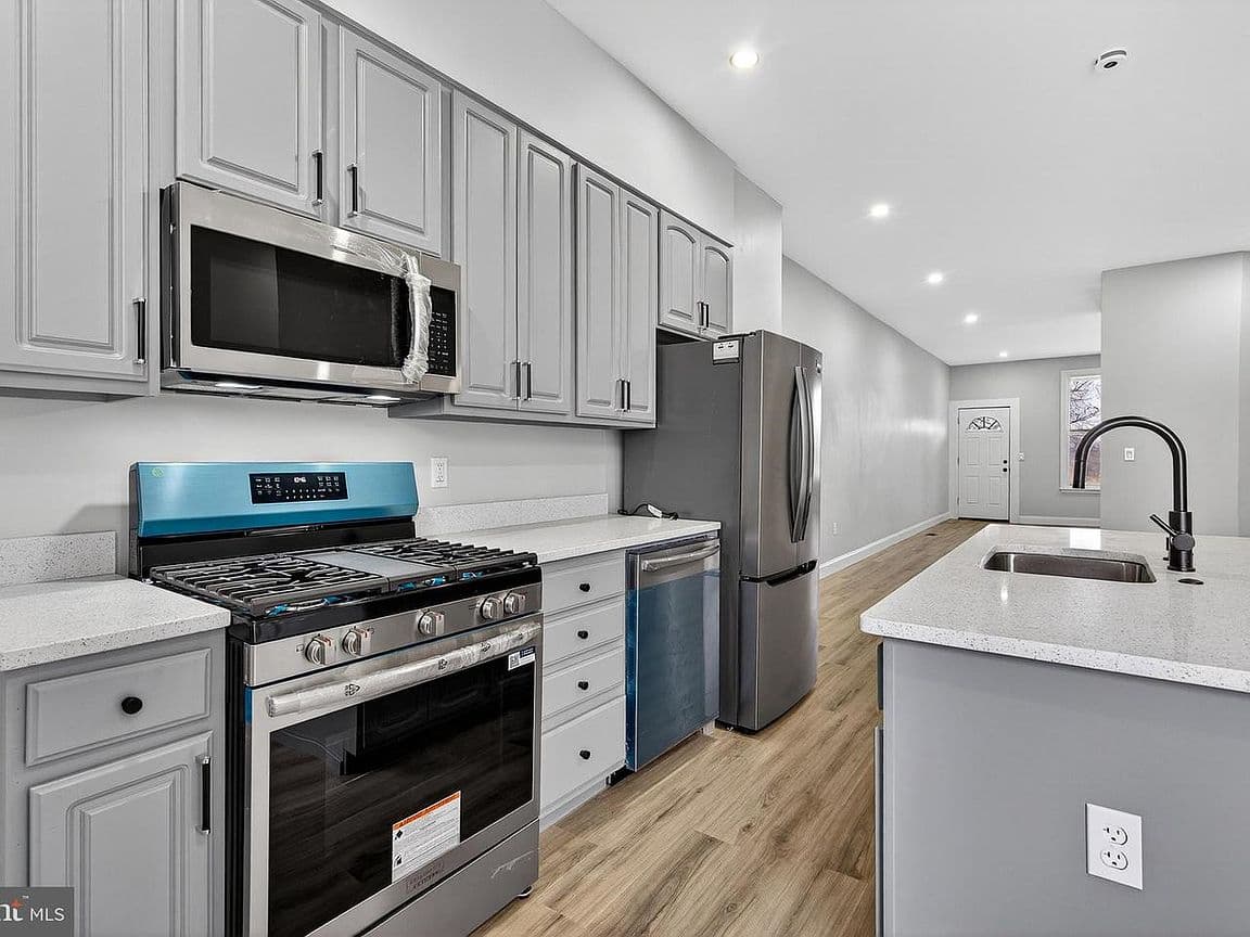 Primary listing photo
