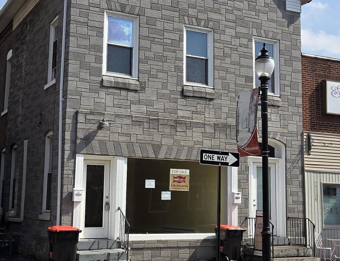 Primary listing photo