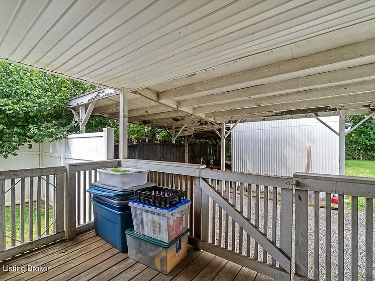 Listing photo 5