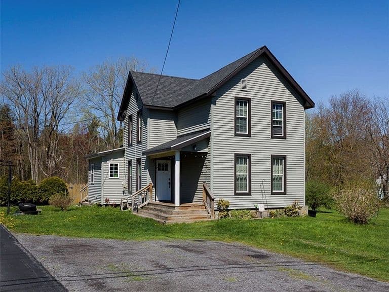 Listing photo
