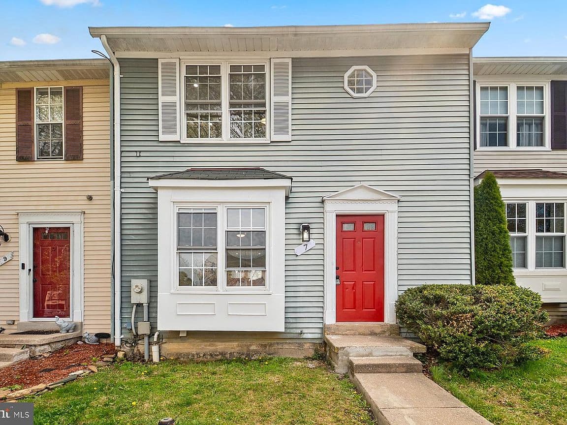Primary listing photo
