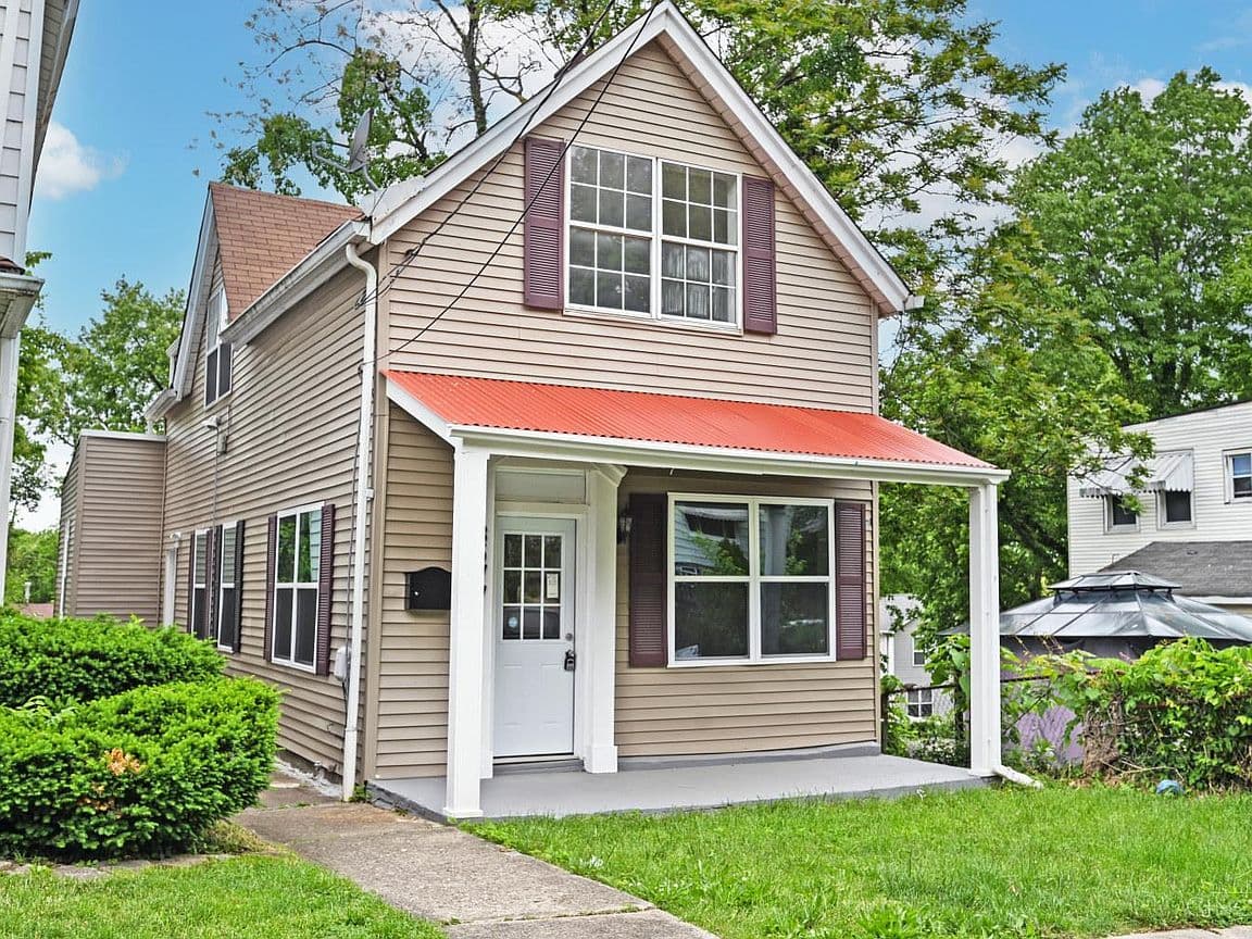 Primary listing photo
