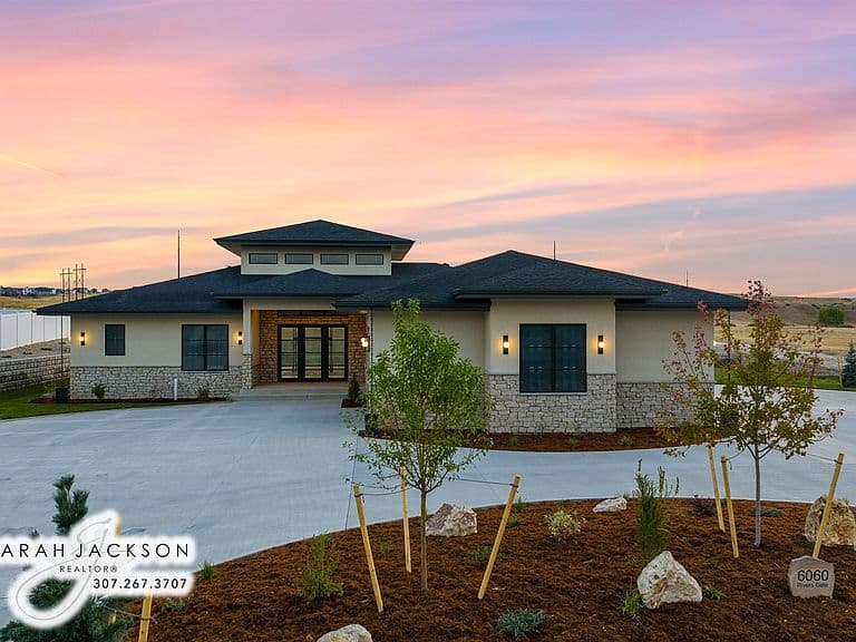 Listing photo