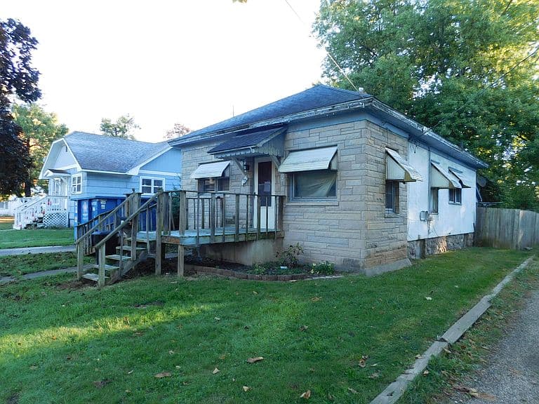 Listing photo 3