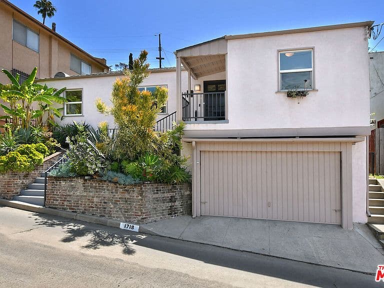 Listing photo 5