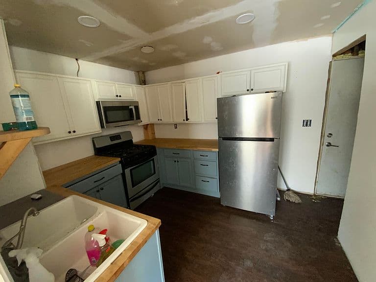 Listing photo 5