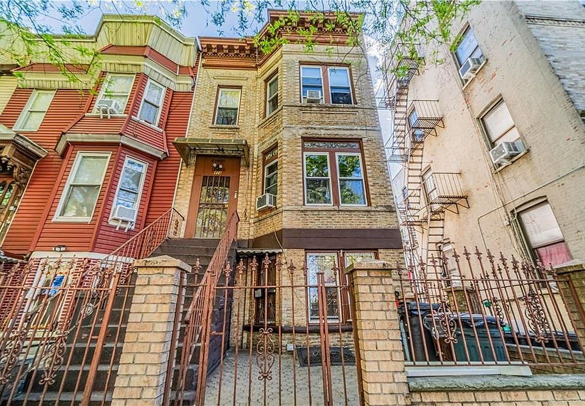 Primary listing photo