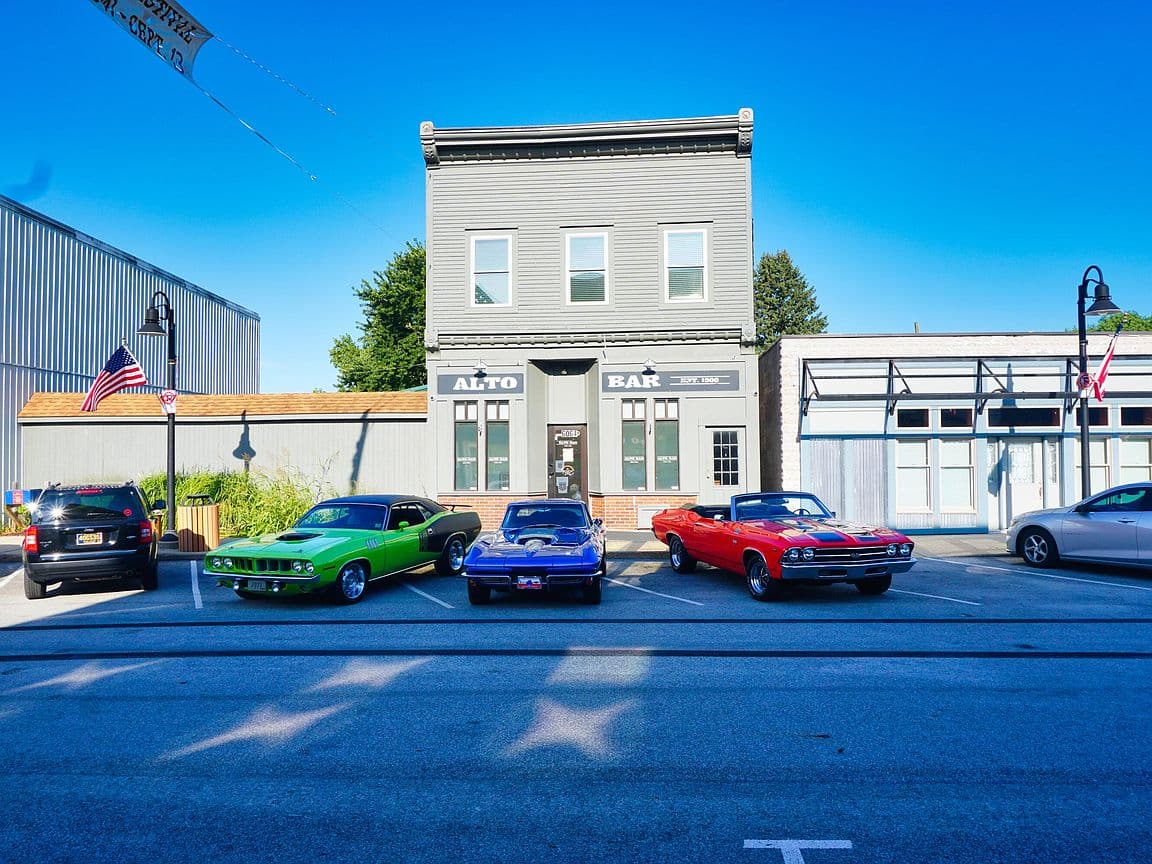 Primary listing photo