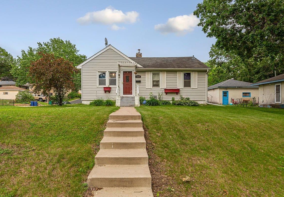 Primary listing photo