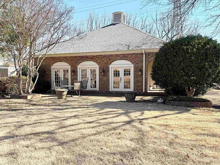 Listing photo 4