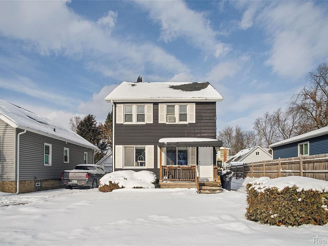 Primary listing photo
