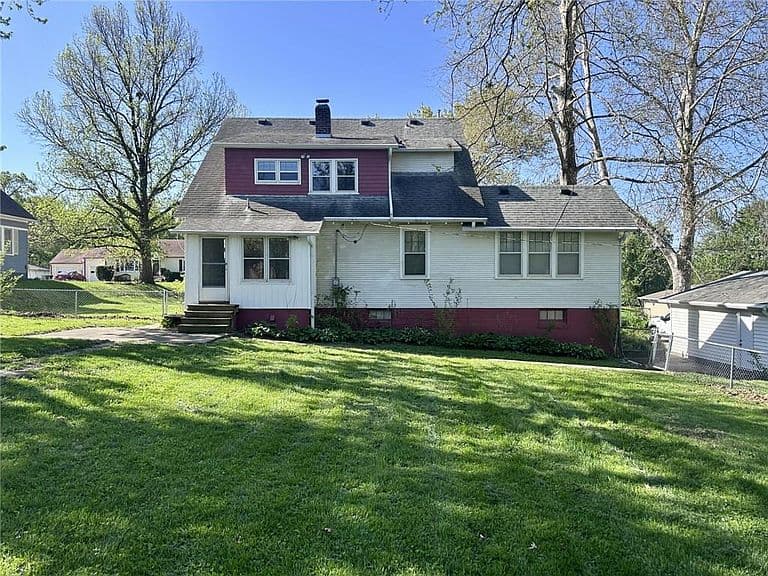Listing photo 4
