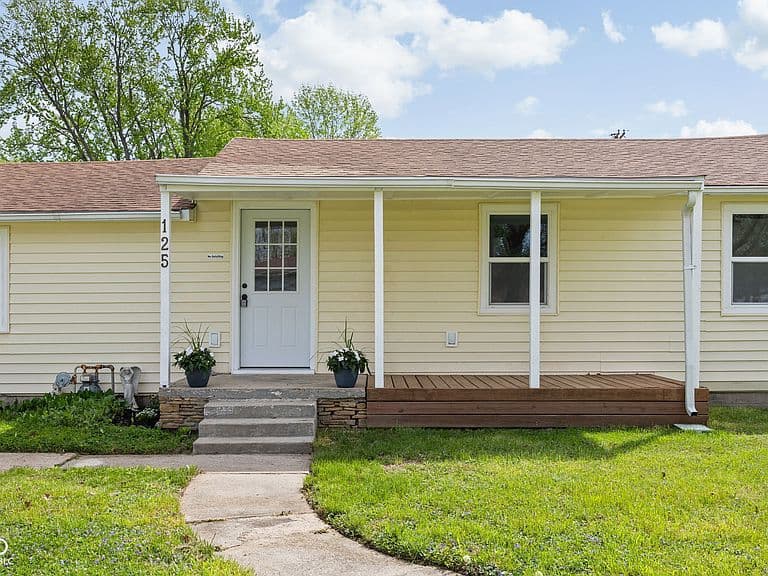 Listing photo 3