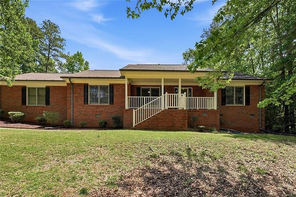 Primary listing photo