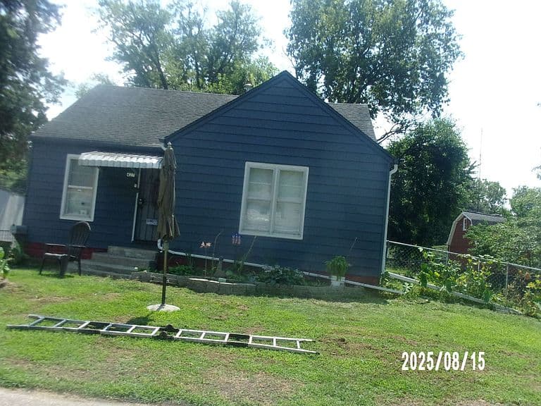 Listing photo